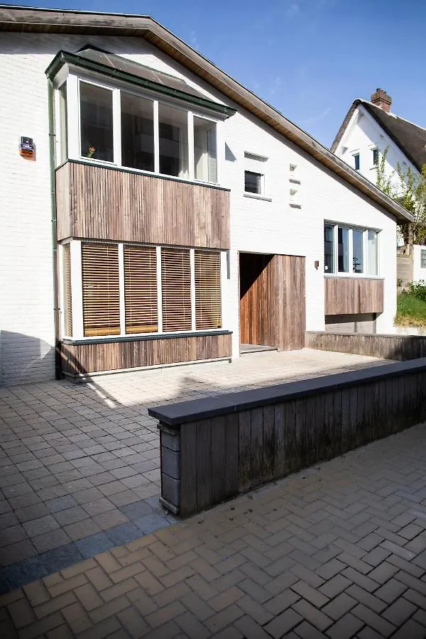 بروج Villa Mistral : Strandhuis Voor 10 Personen